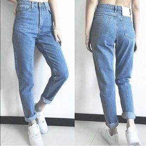 XS light wash mom jeans